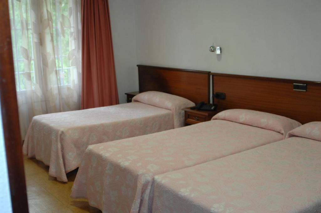 Santacruz Hotell Oviedo Rom bilde